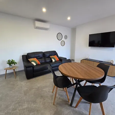 A Piazzetta Piana (Corsica)